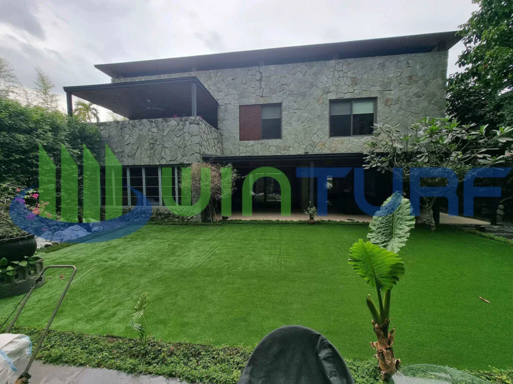 installation-of-artificial-grass